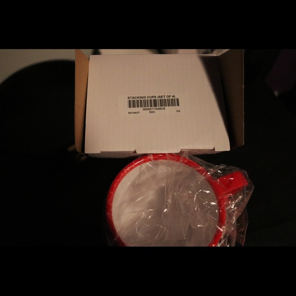 Supreme Stacking Cups - Picture 4 of 5